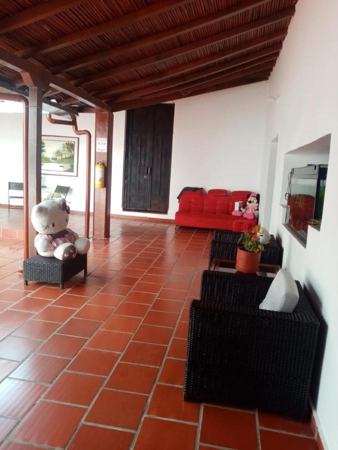 Hotel La Casona Chinácota Esterno foto