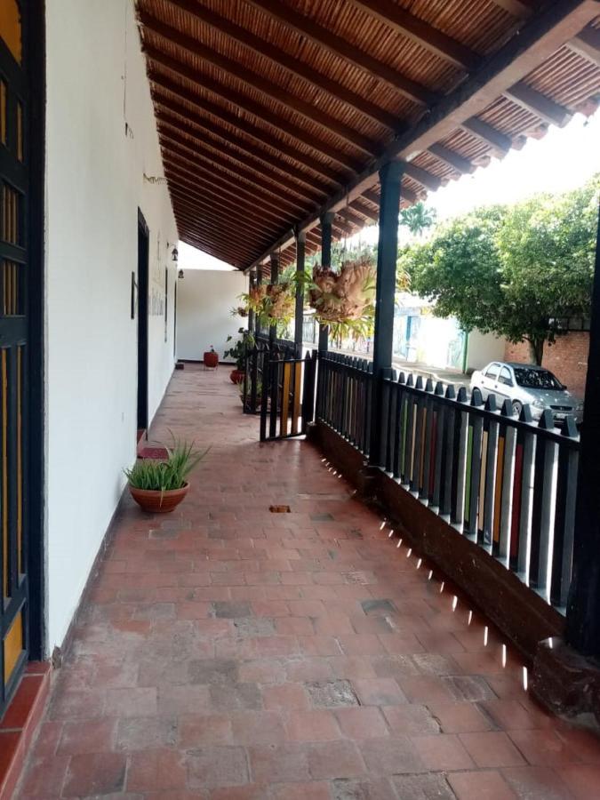 Hotel La Casona Chinácota Esterno foto