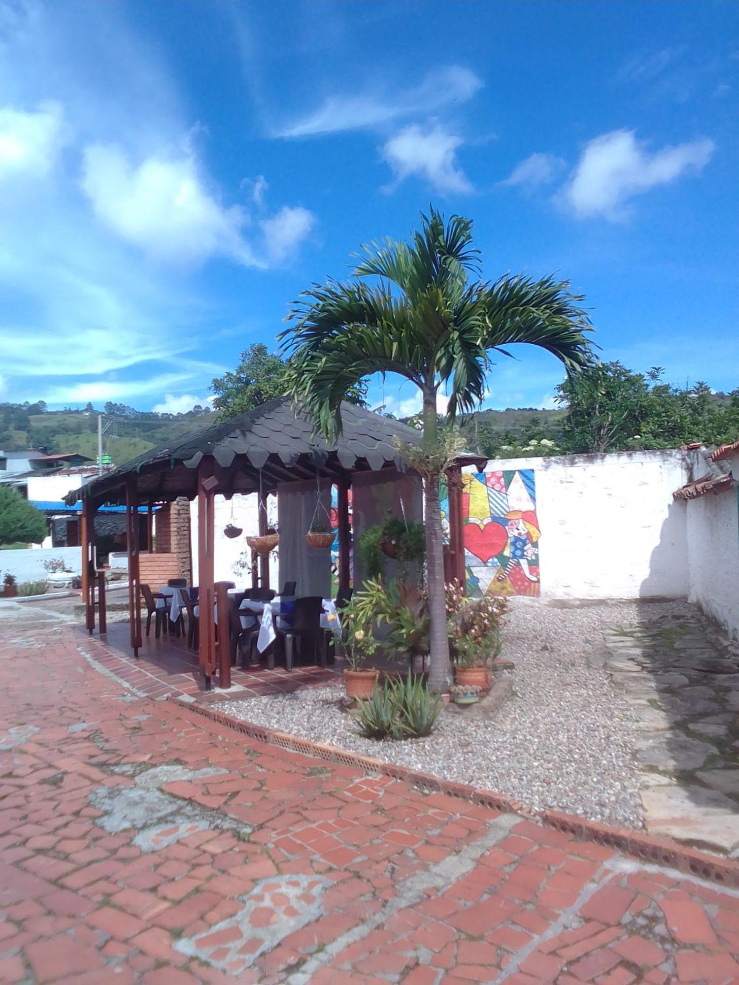 Hotel La Casona Chinácota Esterno foto