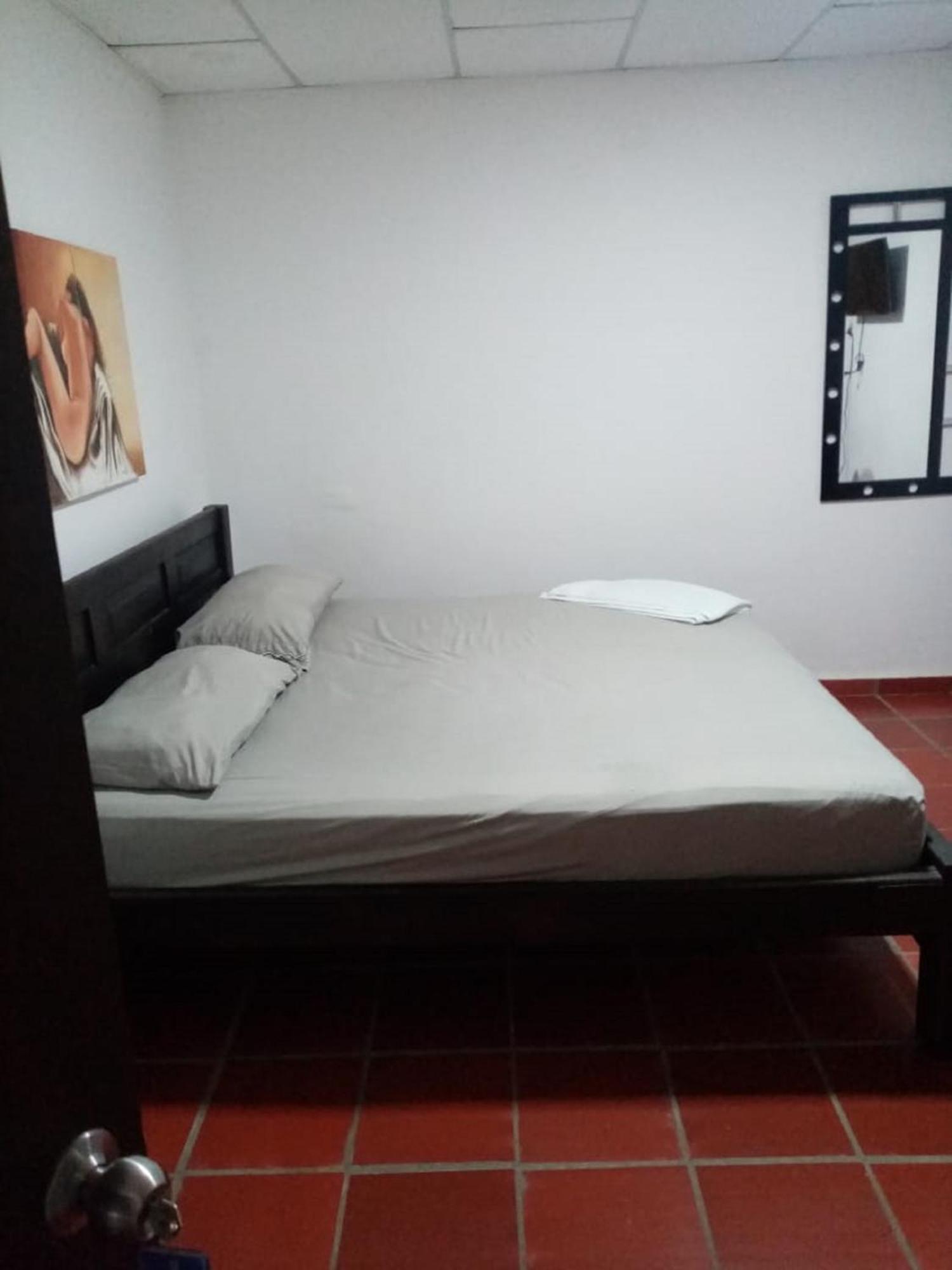 Hotel La Casona Chinácota Esterno foto